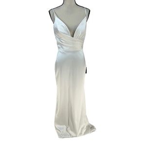 IEENA for Mac Duggal Sleeveless V Neck Spaghetti Strap Maxi Dress - White - 6